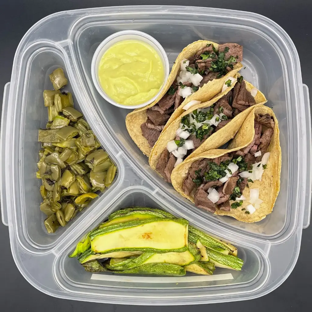 High Protein | Viernes | Cena | Tacos de asada