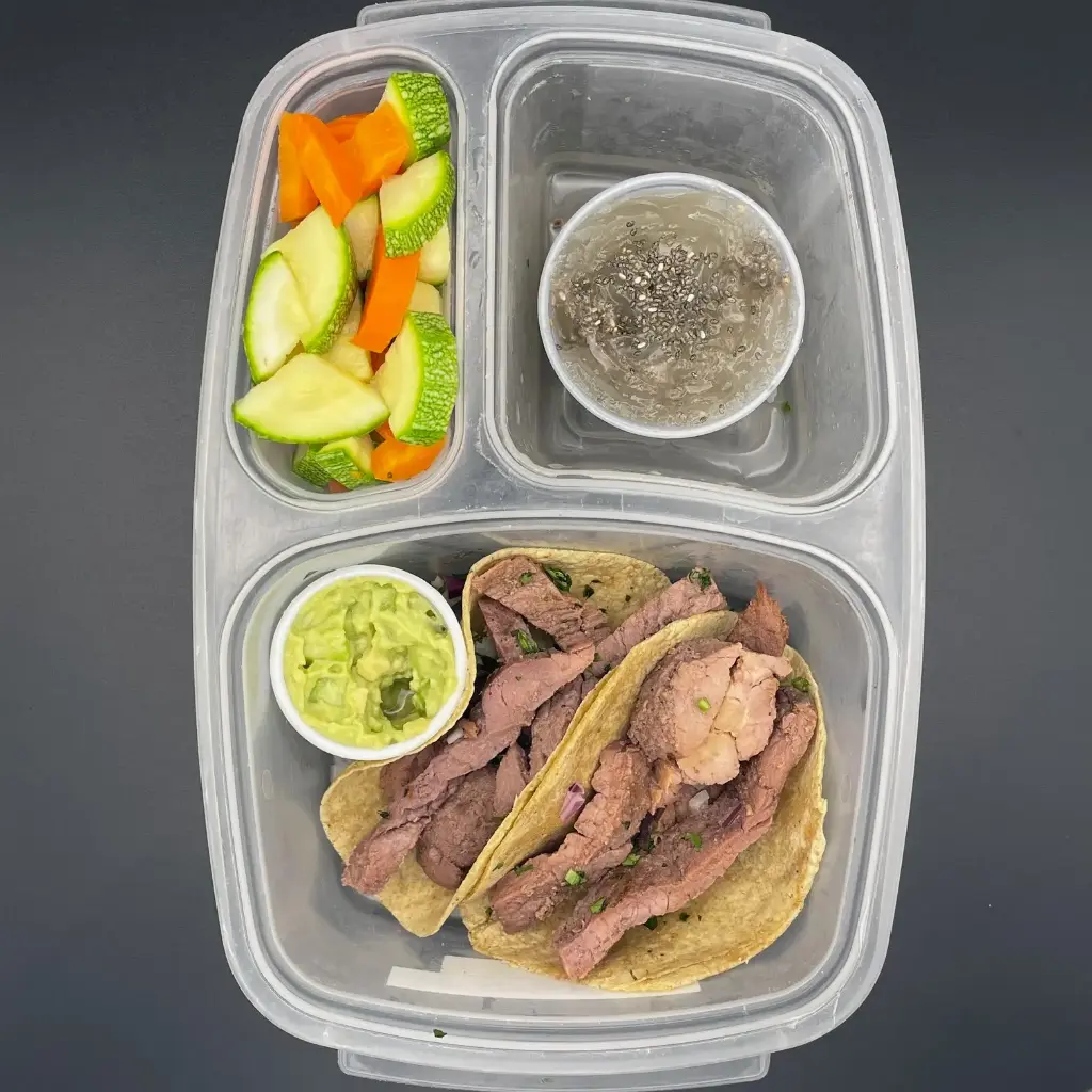 Kids | Martes | Cena | Taquitos de arrachera