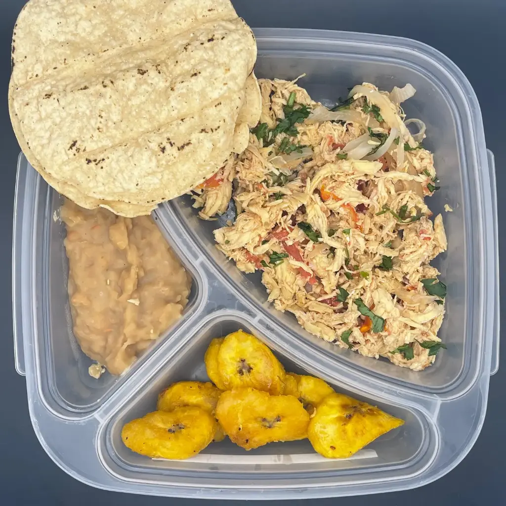 Saludable | Lunes | Comida | Salpicón de pollo